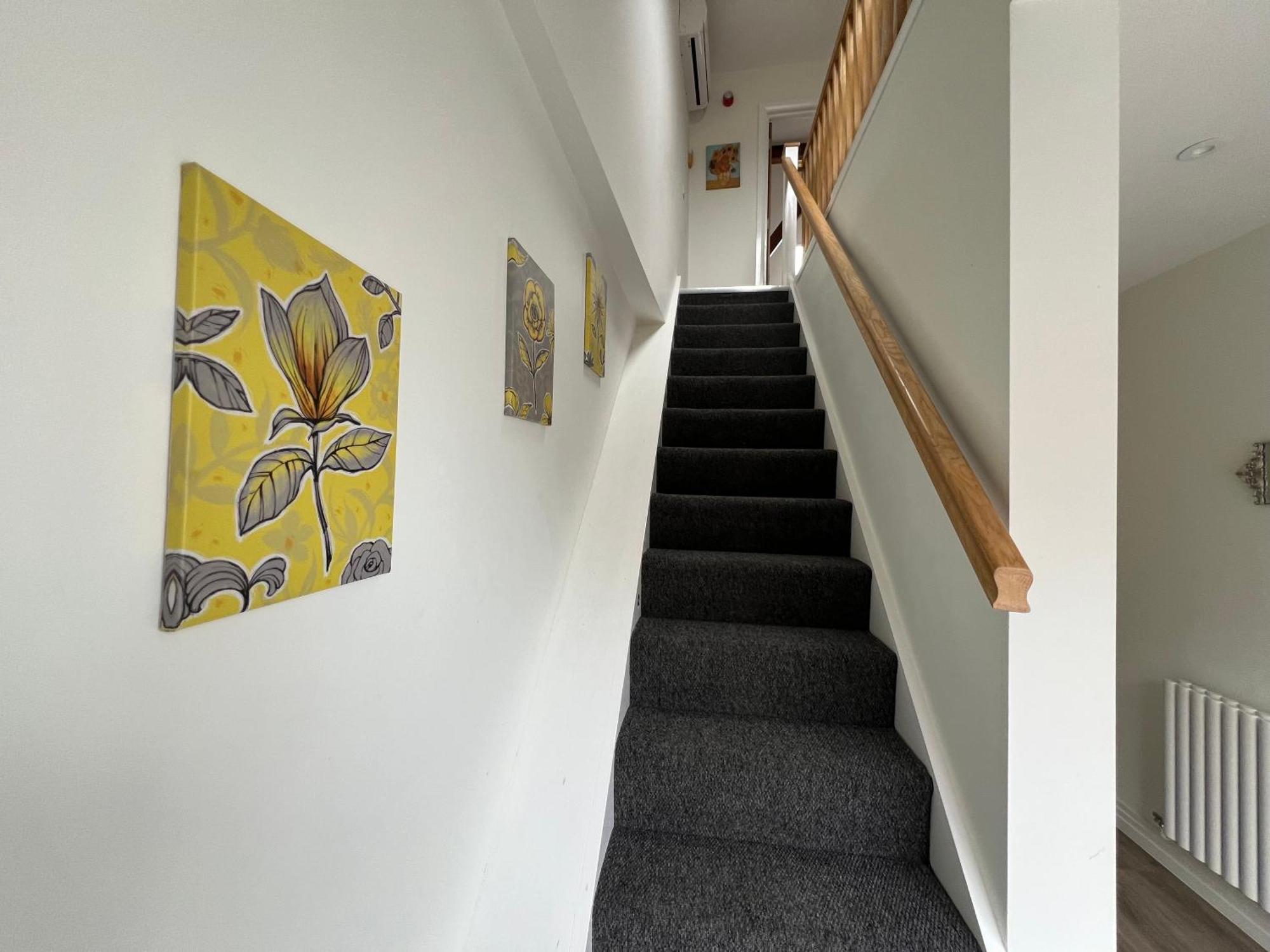 Glastonbury Secret Retreat - 1 Bd Split-Level Apt, Sleeps 3 外观 照片